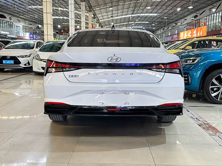 Фото 5 - Hyundai Elantra N line