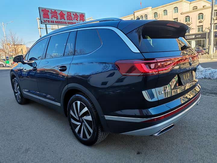 Фото 7 - Volkswagen Talagon