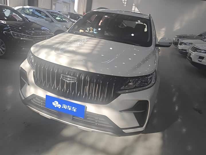 Фото 1 - Geely Vision X6