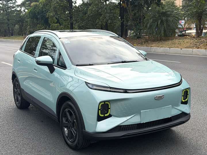 Фото 3 - Geely Geometry E Firefly