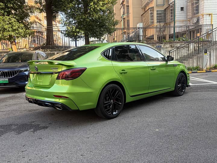 Фото 7 - MG Motor 6