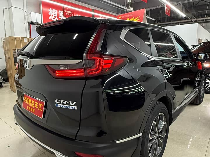 Фото 6 - Honda CR-V