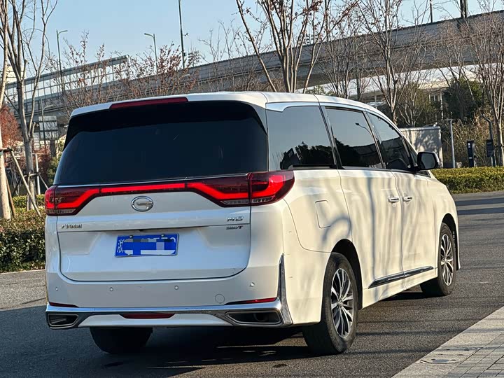 Фото 6 - GAC Trumpchi M8