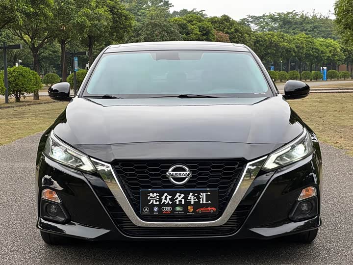 Фото 3 - Nissan Teana