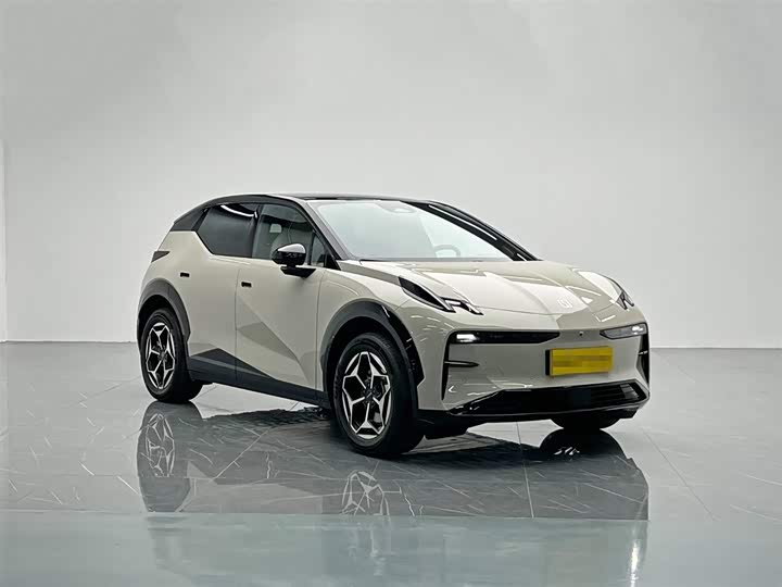 Фото 8 - Zeekr X