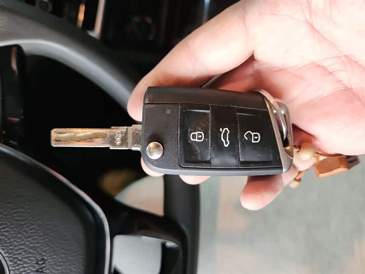 Фото 9 - Volkswagen Lamando L