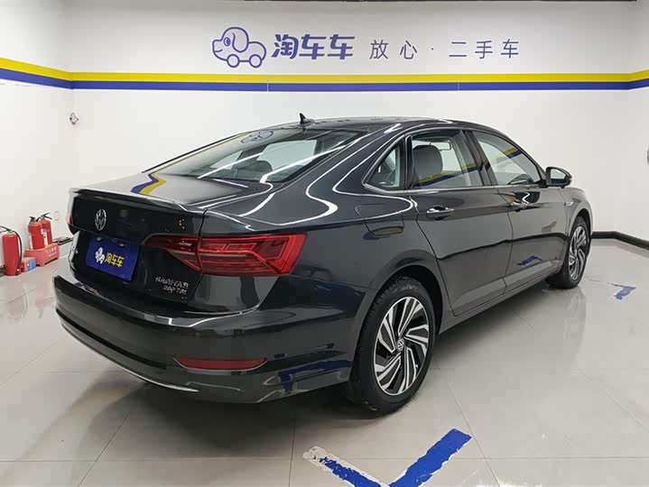 Фото 3 - Volkswagen Sagitar L