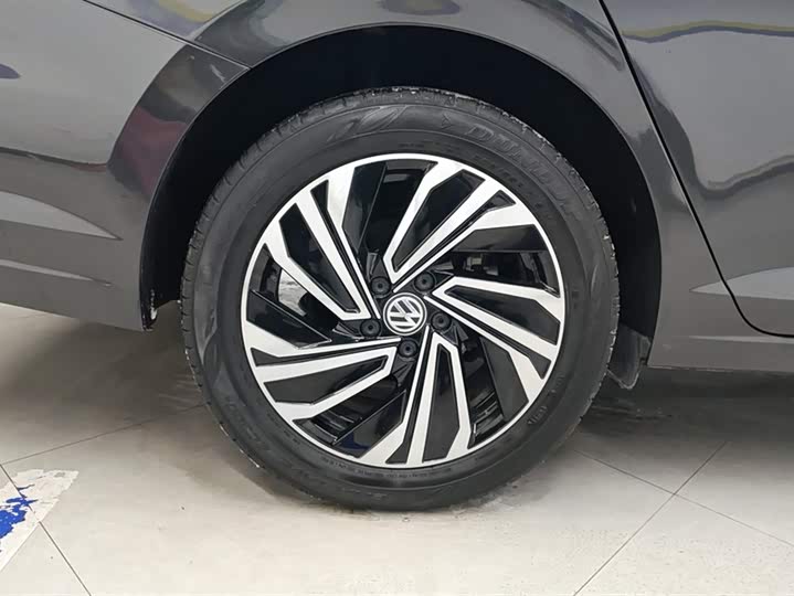 Фото 6 - Volkswagen Sagitar L