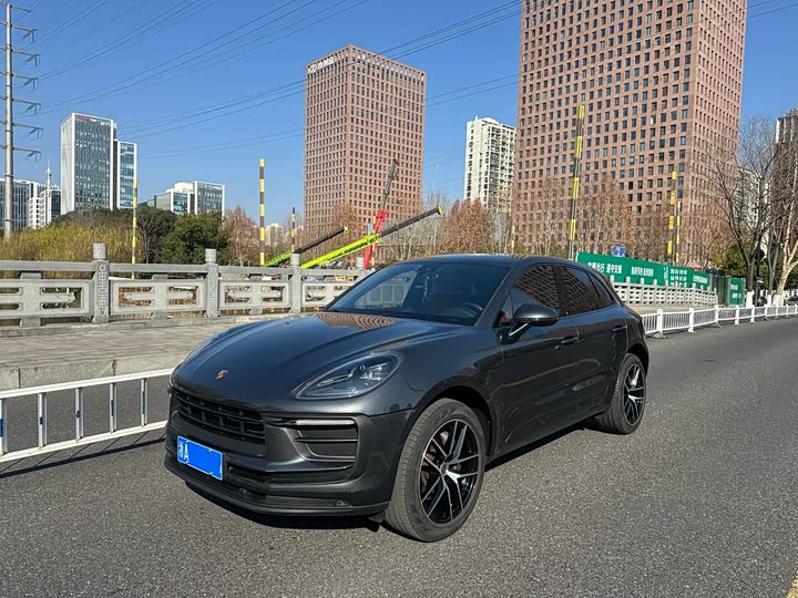 Фото 1 - Porsche Macan