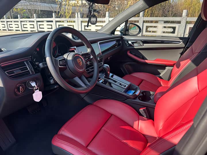 Фото 6 - Porsche Macan