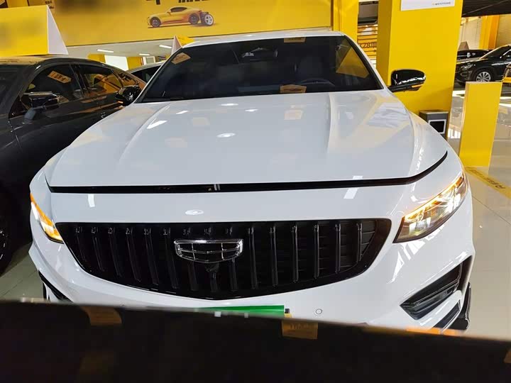 Фото 3 - Geely Preface