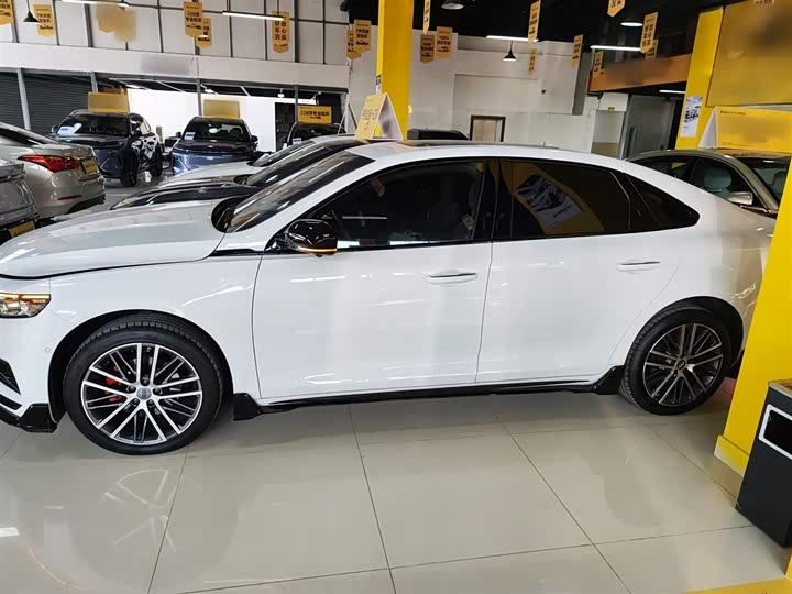 Фото 5 - Geely Preface