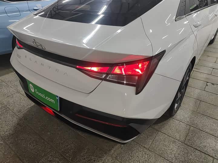 Фото 8 - Hyundai Elantra N line