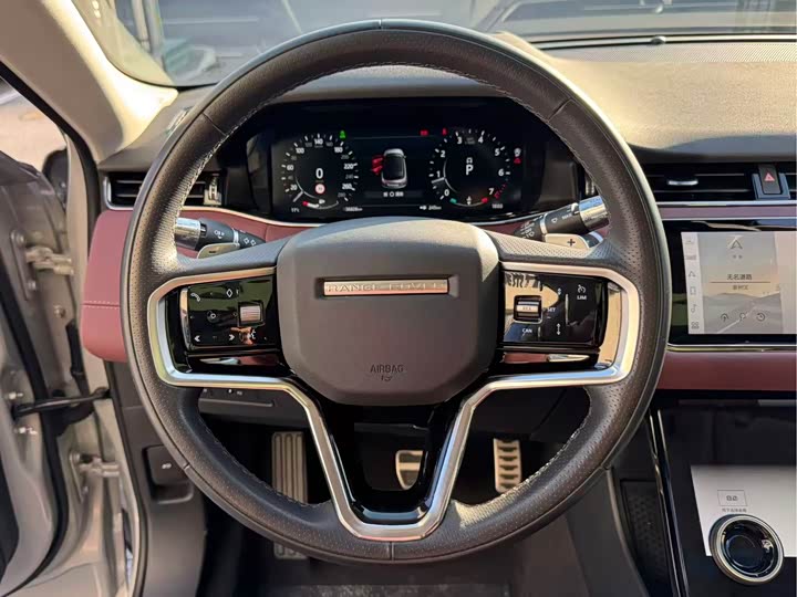 Фото 8 - Land Rover Range Rover Evoque L