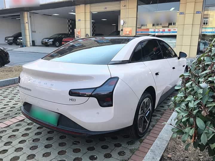 Фото 7 - XPeng Mona M03