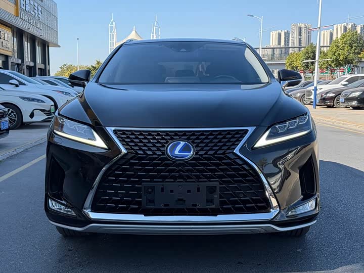 Фото 2 - Lexus RX