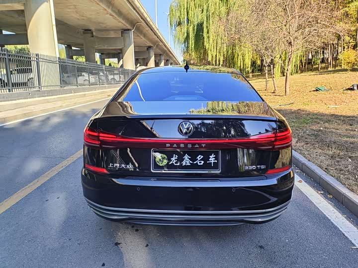 Фото 6 - Volkswagen Passat