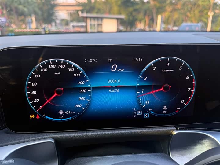 Фото 5 - Mercedes-Benz GLB-Class