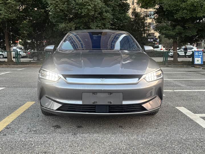 Фото 2 - BYD Qin Plus