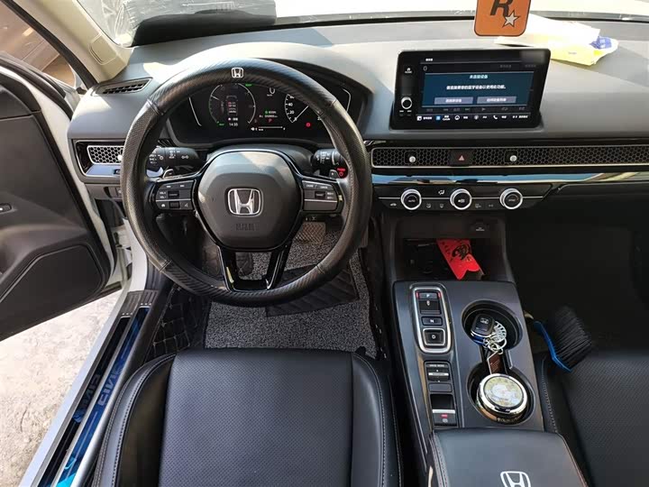 Фото 3 - Honda Civic