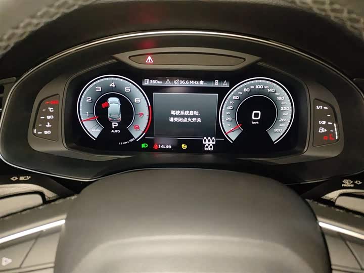 Фото 4 - Audi Q7