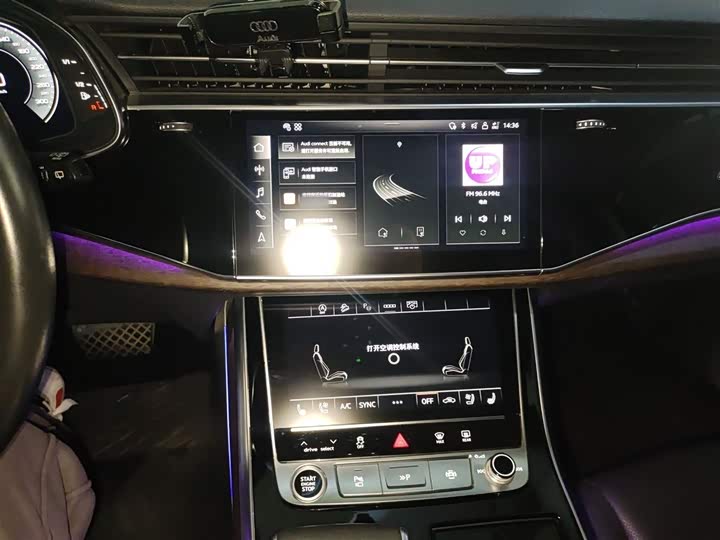 Фото 6 - Audi Q7