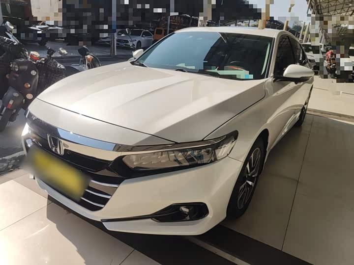 Фото 2 - Honda Accord