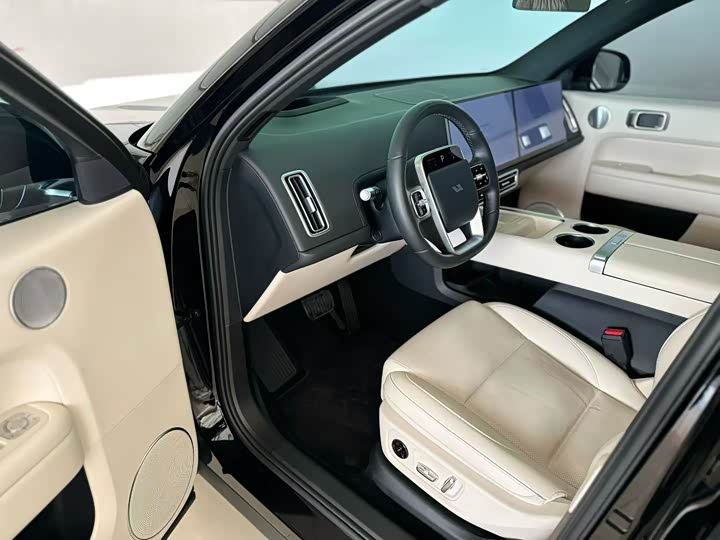 Фото 7 - LiXiang L6