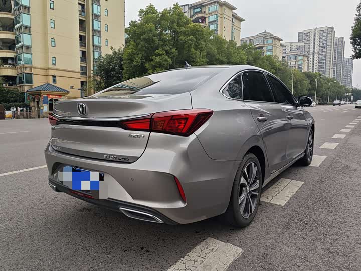 Фото 3 - Changan Eado Plus