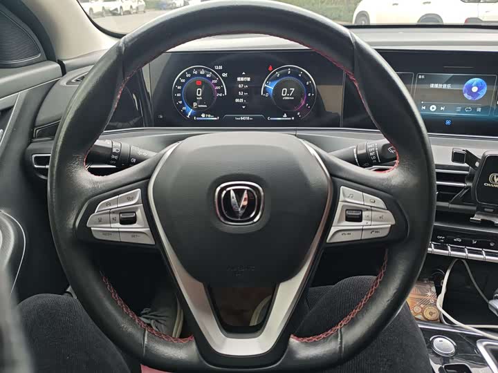 Фото 6 - Changan Eado Plus