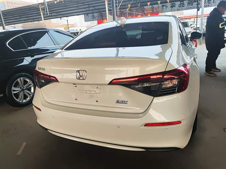 Фото 6 - Honda Civic