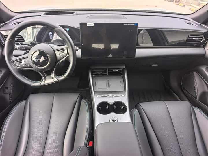 Фото 8 - BYD Seal 06 Hybrid/EV