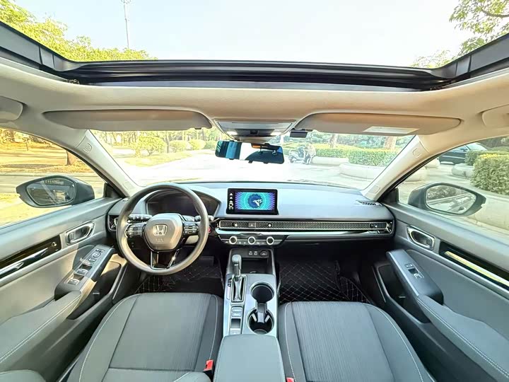 Фото 6 - Honda Civic