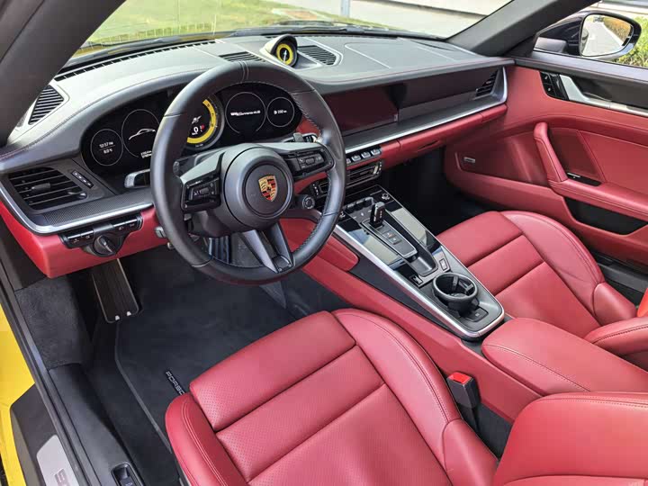 Фото 8 - Porsche 911