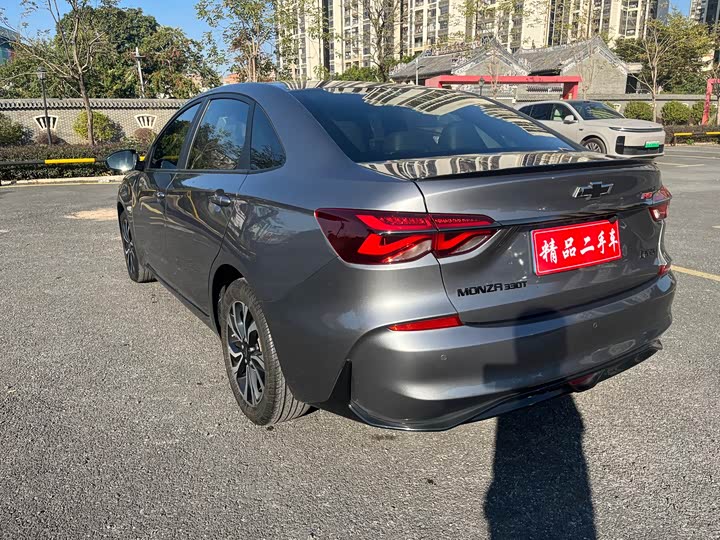 Фото 4 - Chevrolet Monza