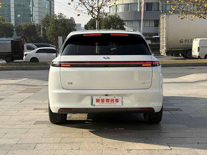 Фото 5 - LiXiang L7