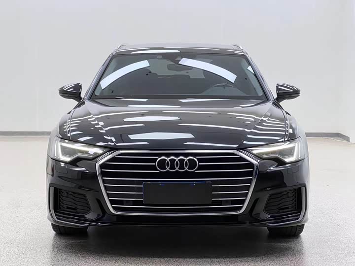 Фото 2 - Audi A6