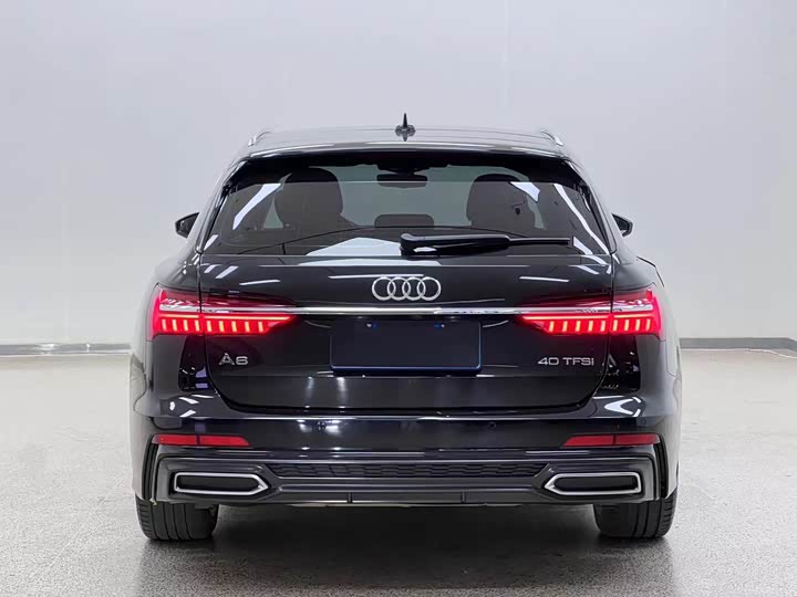 Фото 5 - Audi A6