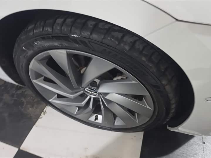 Фото 6 - Volkswagen CC