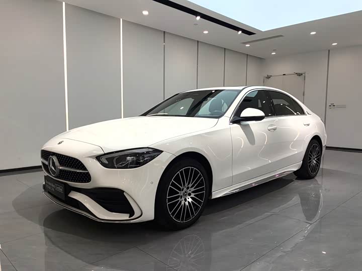 Фото 1 - Mercedes-Benz C-Class