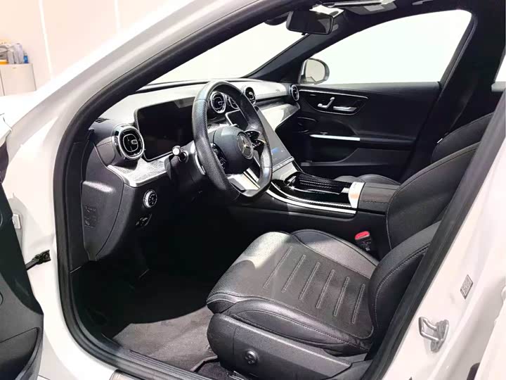 Фото 6 - Mercedes-Benz C-Class