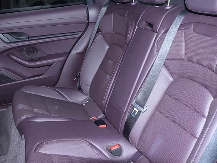 Фото 7 - Porsche Taycan