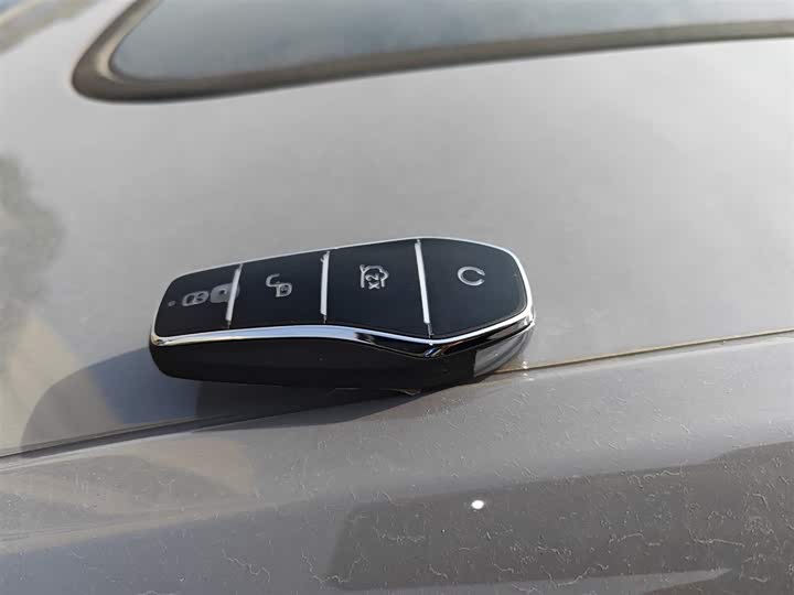 Фото 9 - BYD Han