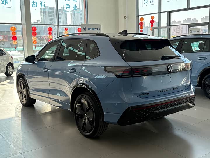 Фото 6 - Volkswagen Tiguan L Pro