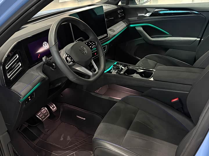 Фото 9 - Volkswagen Tiguan L Pro