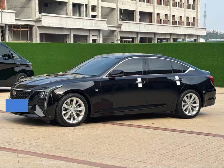 Фото 1 - Cadillac CT5