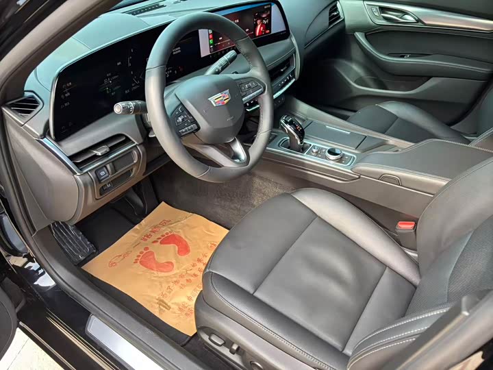 Фото 4 - Cadillac CT5