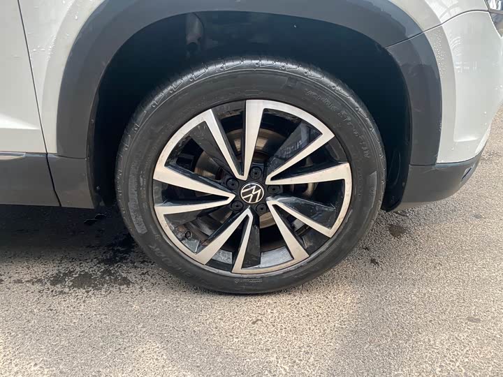 Фото 6 - Volkswagen Tharu