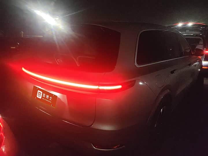 Фото 3 - LiXiang L9