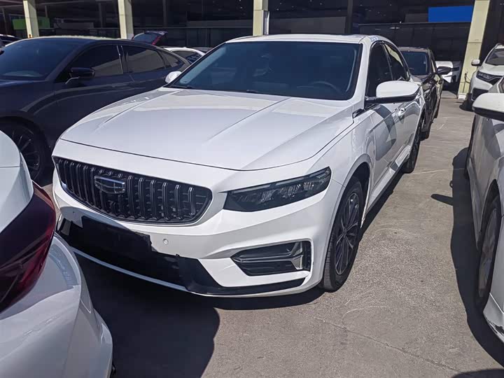 Фото 1 - Geely Preface